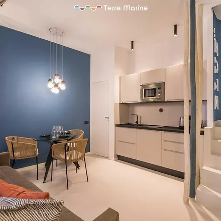 Blue Perlage, Terre Marine